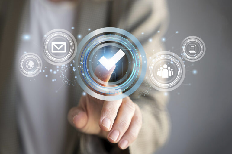 O uso da inteligência artificial no controle de qualidade tem ganhado espaço dentro da gestão industrial